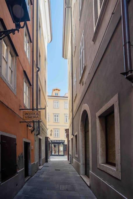 Torretta10 - Studio Apartment Trieste Dış mekan fotoğraf