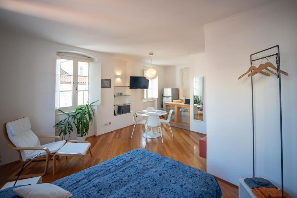 Torretta10 - Studio Apartment Trieste Dış mekan fotoğraf